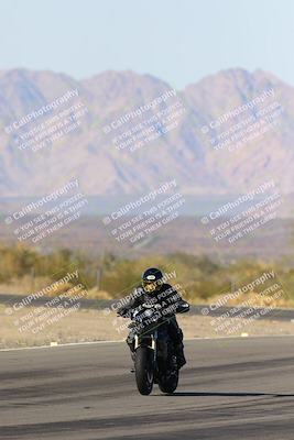 media/Dec-10-2023-SoCal Trackdays (Sun) [[0ce70f5433]]/Turn 3 Exit-Wheelie Bump (115pm)/